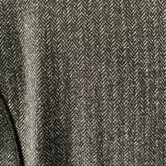 Lululemon pullover with hood - Picture 3 of 4